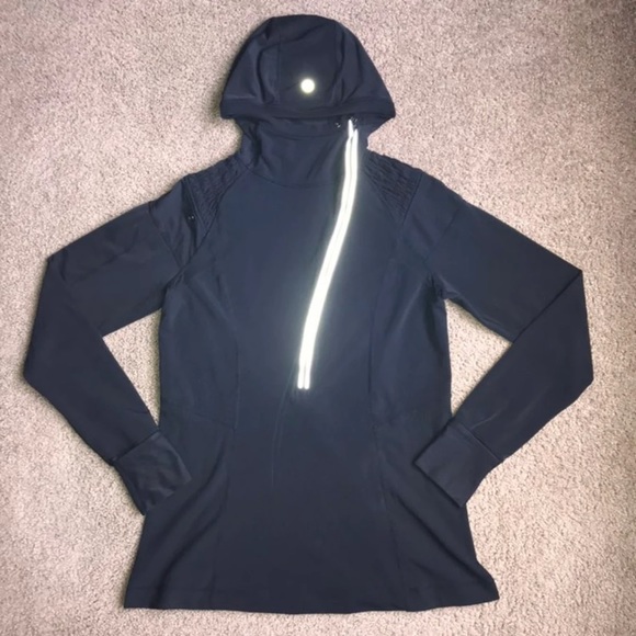 Lululemon Rare Run For It Pullover Size 6 - Picture 9 of 14